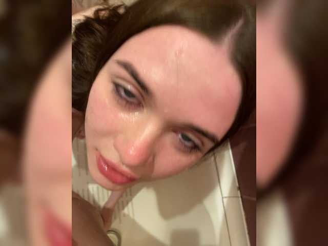 Vai a chattare su shyyyygirls shyyyygirls