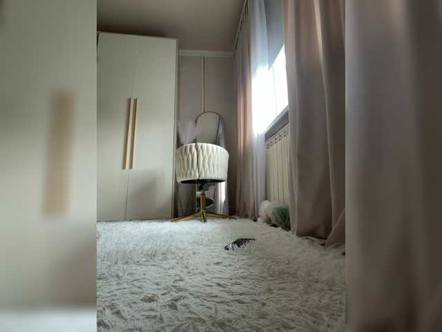 Accedi alla chat con il nickname Ekaterina2221 Ekaterina2221