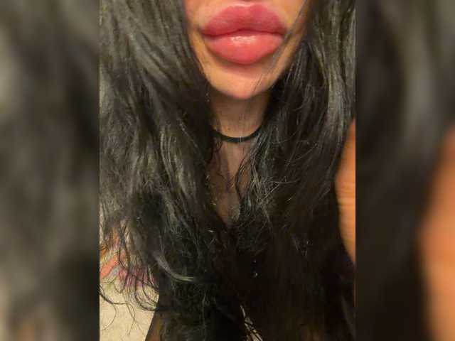 Vai a chattare su Ekaterina2221 Ekaterina2221