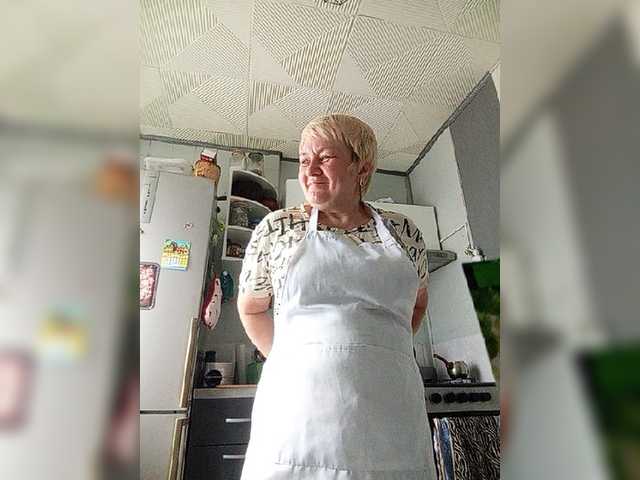 HelenaGloss