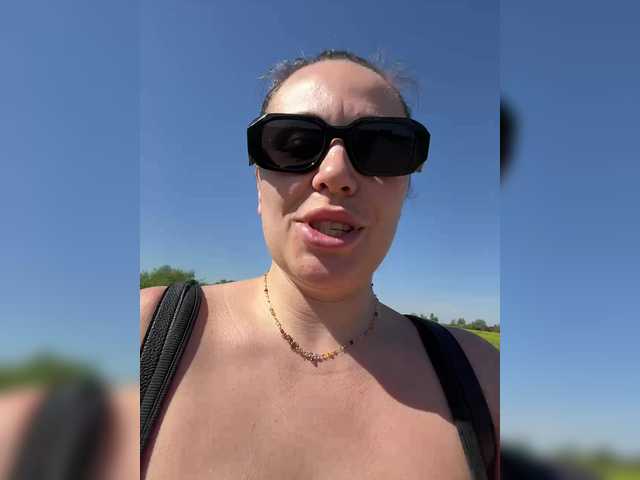 Gratis Live Sexcam mit -Hennessy- -Hennessy-