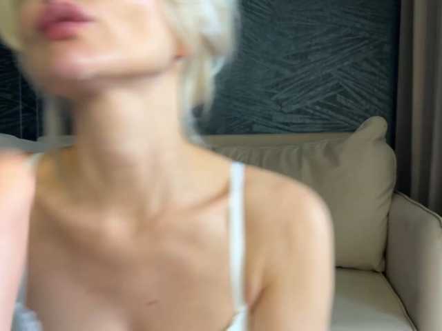 -Molly-
