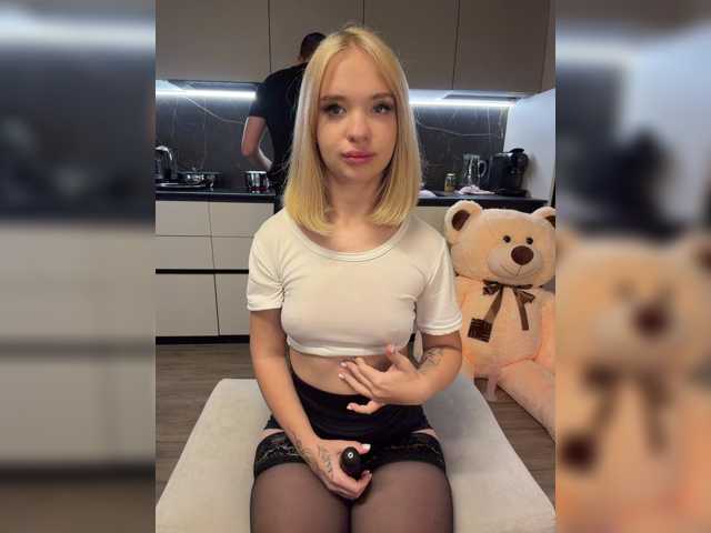 Gratis Live Sexcam mit xKeryB xKeryB