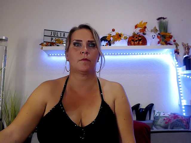 JuliaPink