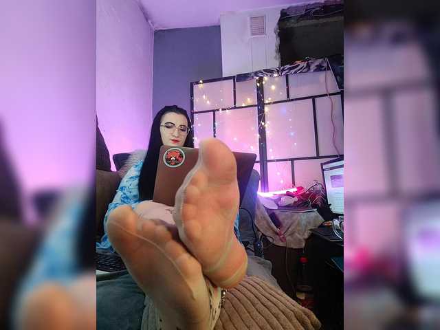 Accedi alla chat con il nickname monicaangels monicaangels
