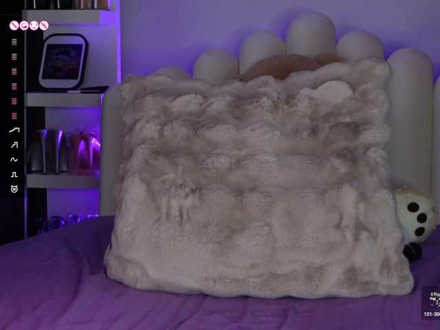 Vai a chattare su AngelaMyst AngelaMyst