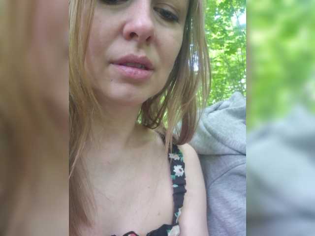 Entra en el chat con el modelo VCHELSIV VCHELSIV