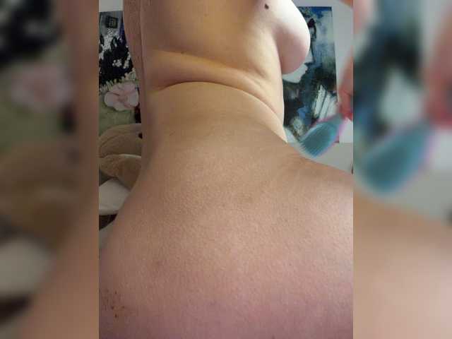 Accedi alla chat con il nickname analo4ka_kisa analo4ka_kisa