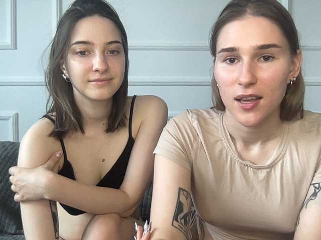 Entrez le videochat erotique avec le
modèle yoursweettreats yoursweettreats