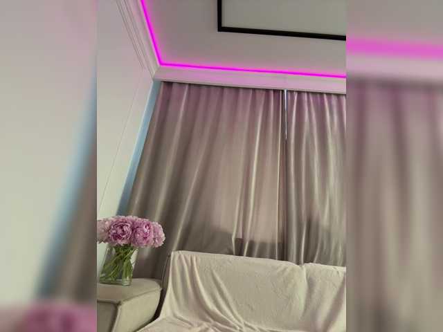 Gratis Live Sexcam mit Pripev0chka Pripev0chka