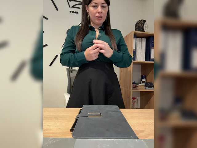 Entrez le videochat erotique avec le
modèle ANNA_Fox ANNA_Fox