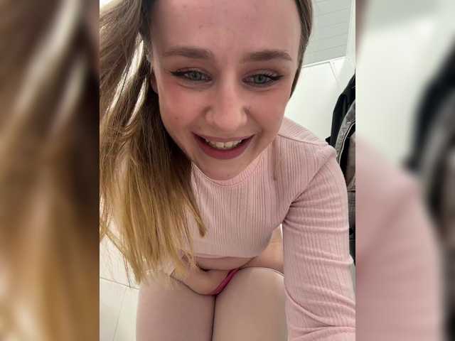 Accedi alla chat con il nickname -Angel-Ali- -Angel-Ali-