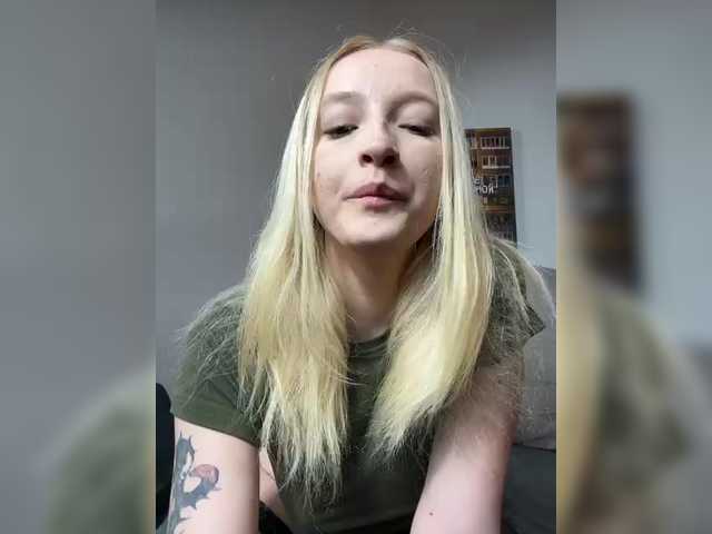 Entrez le videochat erotique avec le
modèle AlePol AlePol