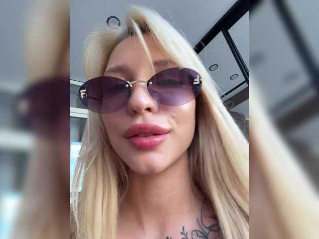 Accedi alla chat con il nickname Cristi-Candy Cristi-Candy