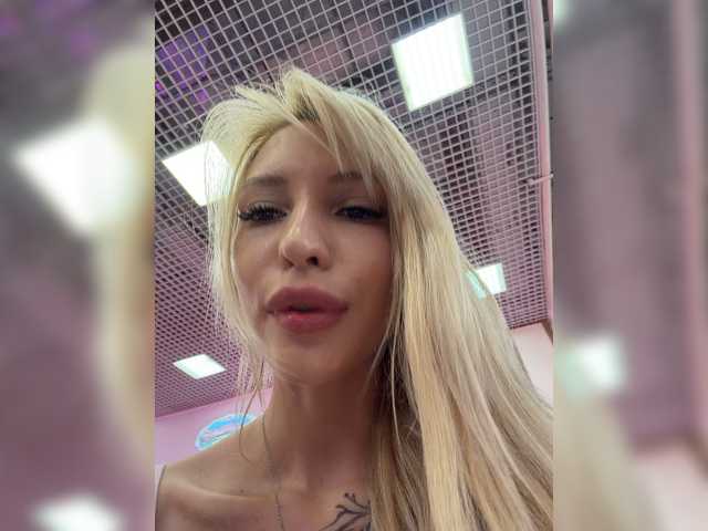 Accedi alla chat con il nickname Cristi-Candy Cristi-Candy