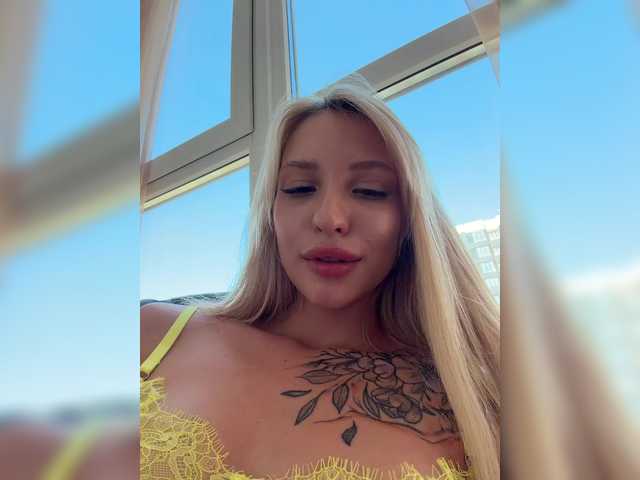 go to chat with Cristi-Candy