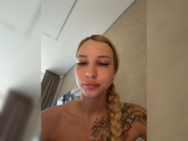 go to chat with Cristi-Candy