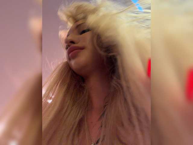 Vai a chattare su Cristi-Candy Cristi-Candy