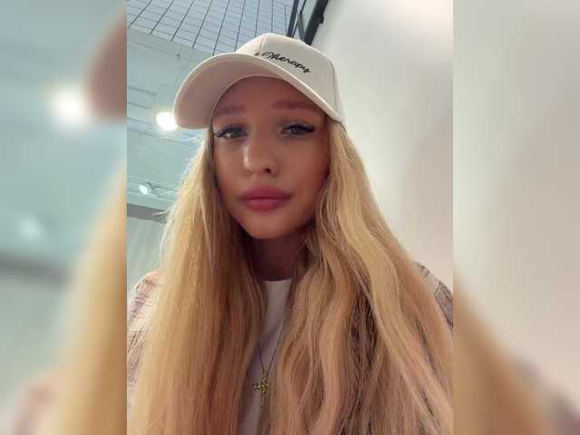 Vai a chattare su Cristi-Candy Cristi-Candy