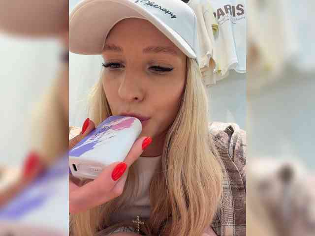 Cristi-Candy's Sexcam