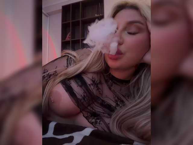 Gratis Live Sexcam mit Stiflers_mom Stiflers_mom