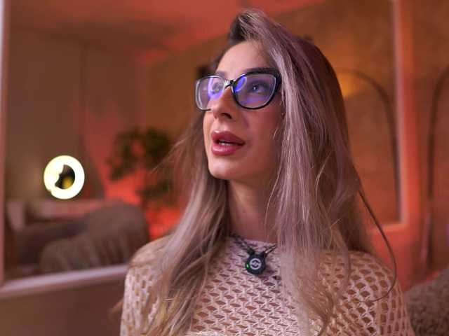 Gratis Live Sexcam mit MaddieBryggs MaddieBryggs