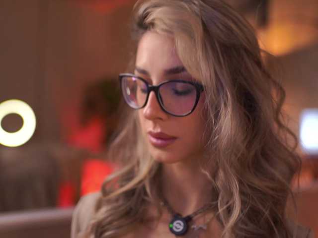 go to chat with MaddieBryggs
