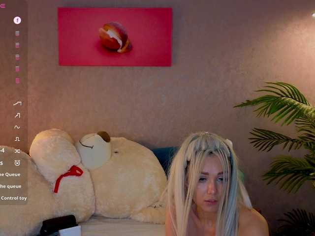 Accedi alla chat con il nickname Sonya-Love Sonya-Love