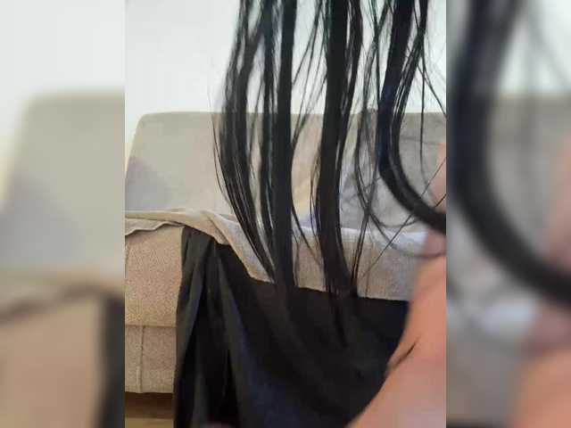 Entra en el chat con el modelo NotBellucci NotBellucci