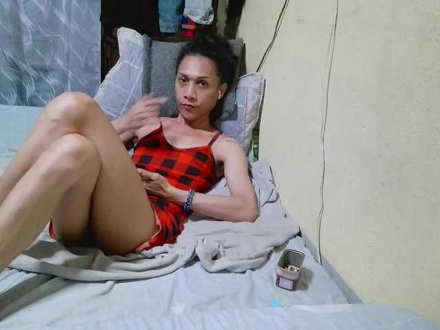 HotOlivia