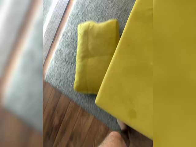 Entra en el chat con el modelo lolave lolave