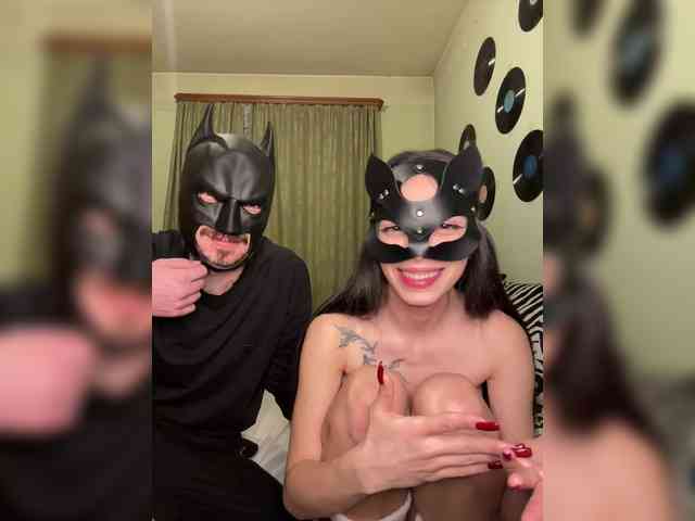 SweetVenomX live show