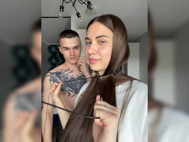 Vai a chattare su AAOneLove AAOneLove