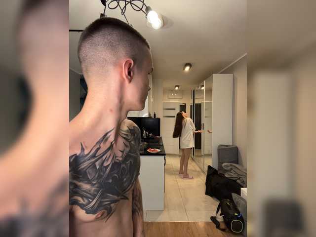 Gratis Live Sexcam mit AAOneLove AAOneLove