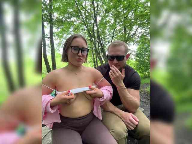 RUS577643 live show