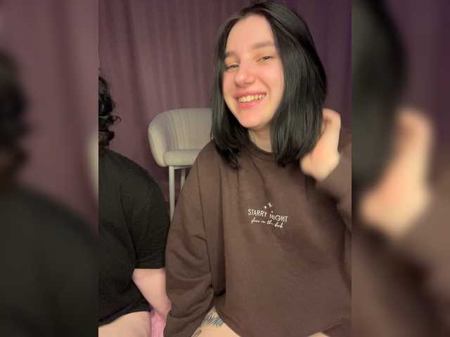 Vai a chattare su TeaseDuo TeaseDuo