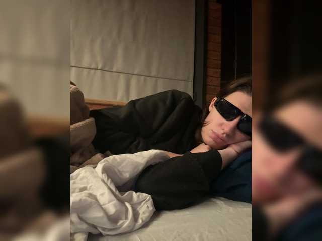 Vai a chattare su bigmommyy bigmommyy