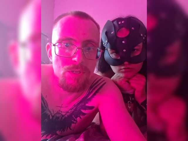 Gratis Live Sexcam mit Tomsan Tomsan