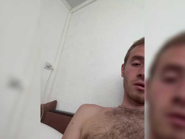 Accedi alla chat con il nickname Alfaredmm Alfaredmm