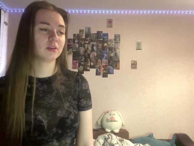 Vai a chattare su EvalynDetrick EvalynDetrick