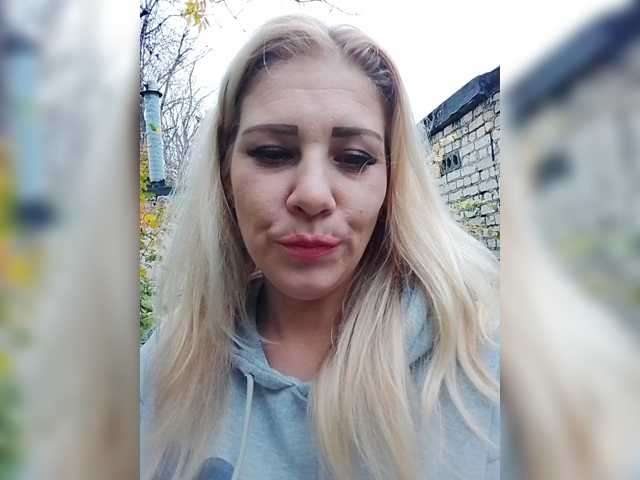 Sandra26a