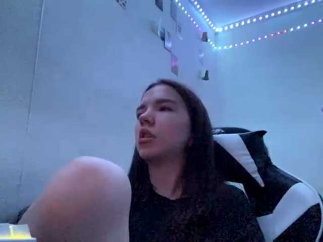 Idź na czacie OdeliaBroomhead OdeliaBroomhead