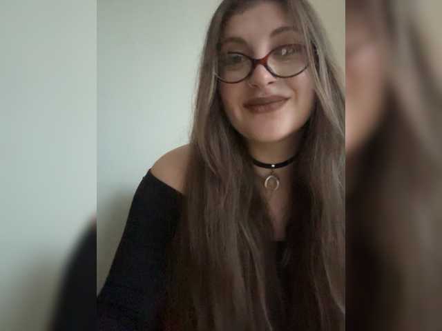 Idź na czacie LilllitRR LilllitRR