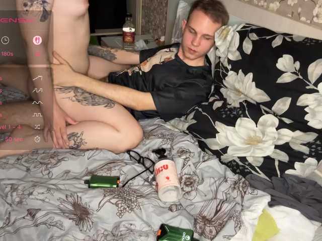 Gratis Live Sexcam mit Dressed-To-Undress Dressed-To-Undress