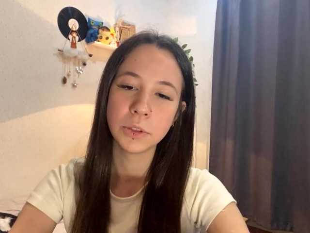 Profile and Statistics for GiuseppinaJemmott on BongaCams