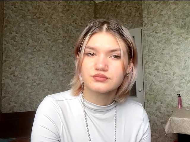 SaritaTobon — Profile and Statistics on BongaCams