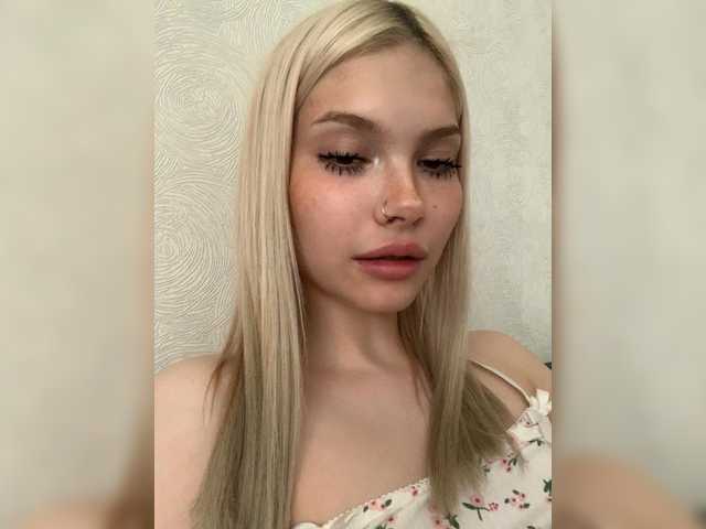 Gratis Live Sexcam mit Annaxapka Annaxapka