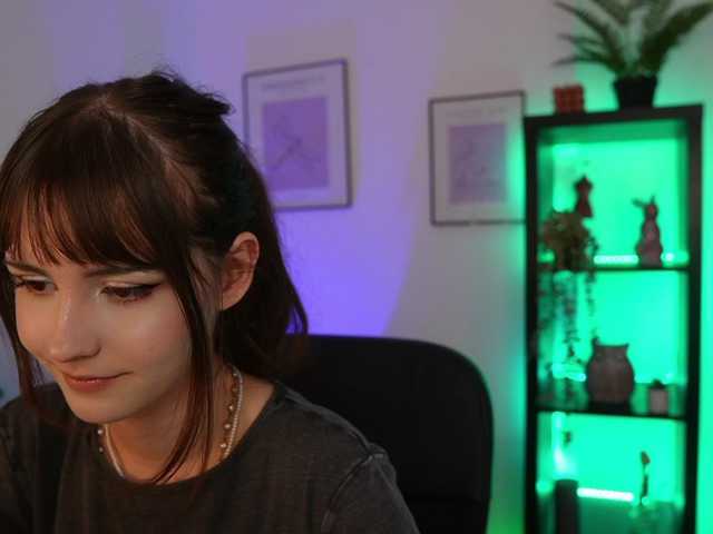 EllaYoung