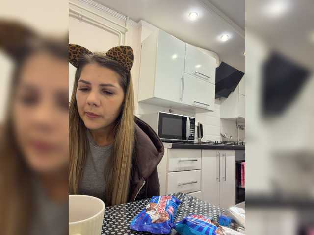 Vika19981-ValeriA98