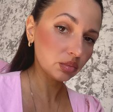 MistressM